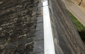 Remplacement d’un faîtage en zinc sur la commune de Mornay Berry 18350 